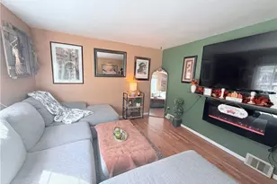 122 S Joslyn Dr, Pittsburgh, PA 15235 - Photo 6