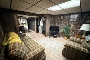 122 S Joslyn Dr, Pittsburgh, PA 15235 - Photo 26