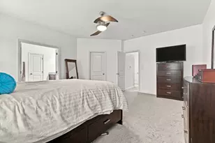 241 Riverfront St, Oakmont, PA 15139 - Photo 14