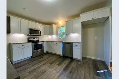 4084 Jefferson Avenue, Hopewell, PA 15301 - Photo 10