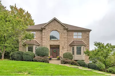 402 Honey Locust Dr, Cranberry Township, PA 16066 - Photo 2