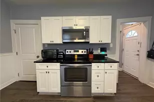 907 Spring Way, Pittsburgh, PA 15215 - Photo 10