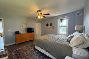 907 Spring Way, Pittsburgh, PA 15215 - Photo 38