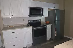 820 E Beau, South Strabane, PA 15301 - Photo 8
