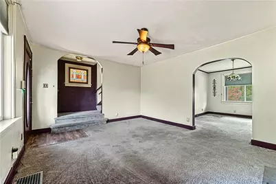 52 Queenston St, Pittsburgh, PA 15210 - Photo 8