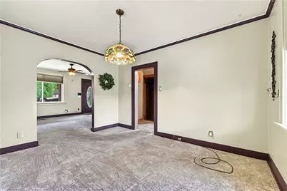 52 Queenston St, Pittsburgh, PA 15210 - Photo 12