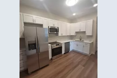 1246 Woodland Ave, Marshall Shadeland, PA 15212 - Photo 6