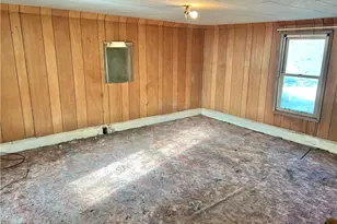 100 Fulton St, North Franklin Township, PA 15301 - Photo 12