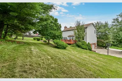 217 Meadow Spring Rd, Unity Township, PA 15601 - Photo 2