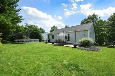 517 Bluegrass Dr, North Strabane, PA 15317 - Photo 36