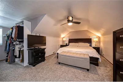 1302 Kirsopp Ave, Pittsburgh, PA 15220 - Photo 12
