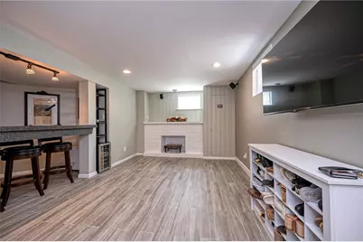 1302 Kirsopp Ave, Pittsburgh, PA 15220 - Photo 24
