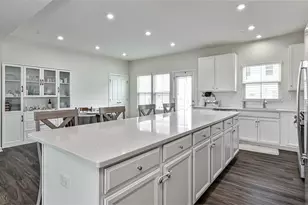 507 Captain Lee Boss Way, Cranberry Township, PA 16066 - Photo 6
