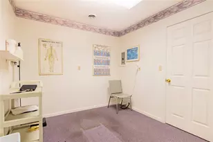 1637 N Main St Ext, Center Township, PA 16001 - Photo 8