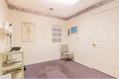 1637 N Main Street Ext, Center Township, PA 16001 - Photo 8