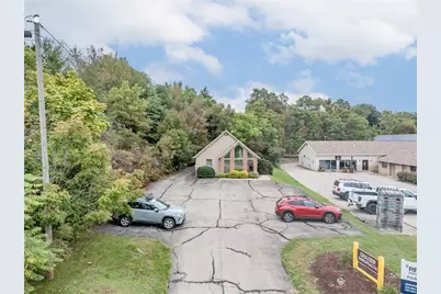 1637 N Main Street Ext, Center Township, PA 16001 - Photo 20