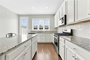 1143 Sray Ln, South Fayette, PA 15017 - Photo 8