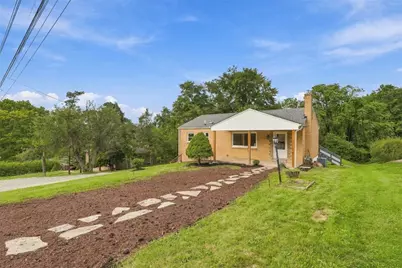 26 Sterling Dr, Robinson Twp, PA 15108 - Photo 4