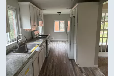 221 Evaline St, Pittsburgh, PA 15235 - Photo 2
