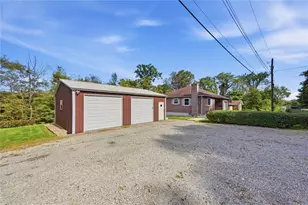 596 S Gosser Hill Rd, Allegheny Township, PA 15656 - Photo 4