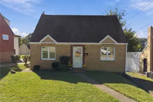 6727 W Barivista Dr, Pittsburgh, PA 15147 - Photo 1