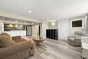 1004 Lessing St, Pittsburgh, PA 15220 - Photo 20