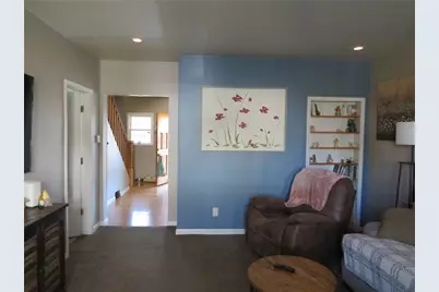530 Chartiers Ave, Canonsburg, PA 15317 - Photo 2