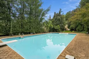 421 Kurt Dr, Pittsburgh, PA 15243 - Photo 24