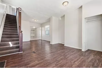 80 McKinnie Ave, McKees Rocks, PA 15136 - Photo 6