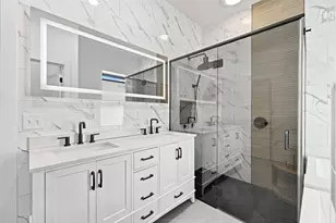 239 Main St, Pittsburgh, PA 15201 - Photo 18