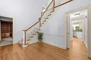 2689 Timberglen Dr, Pittsburgh, PA 15090 - Photo 4