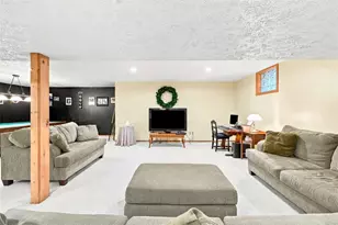 2000 Rebecca St, North Huntingdon, PA 15642 - Photo 40