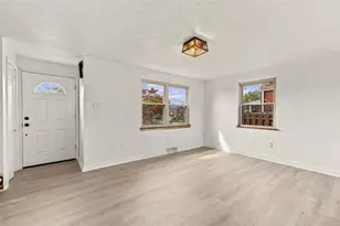 2230 Duchess Ave, West Mifflin, PA 15122 - Photo 8