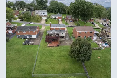 1435 Critchfield Dr, Bridgeville, PA 15017 - Photo 32