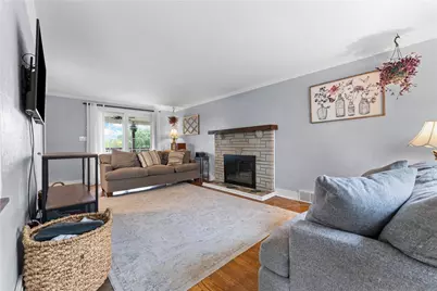1435 Critchfield Dr, Bridgeville, PA 15017 - Photo 6