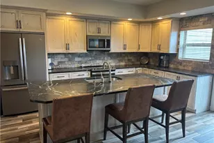 9034 Evergreen Ct, Seven Springs, PA 15622 - Photo 4