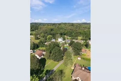 140 McDermott Rd, Trafford, PA 15085 - Photo 6