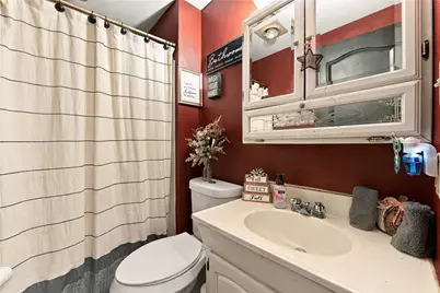140 McDermott Rd, Trafford, PA 15085 - Photo 18