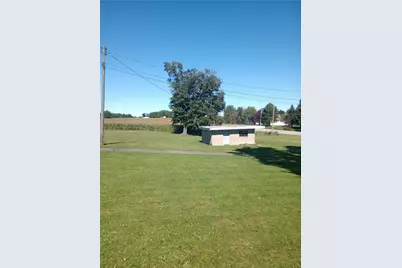 5173 Perry Highway, Wilmington Township, PA 16156 - Photo 2