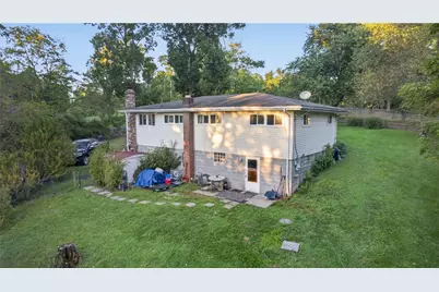 295 Linnwood Rd, North Strabane, PA 15330 - Photo 16