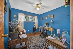 295 Linnwood Rd, North Strabane, PA 15330 - Photo 8