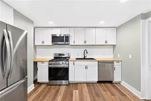 35 S 11th St, Pittsburgh, PA 15203 - Photo 10