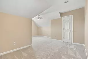 136 Meadow Dr, Chippewa Township, PA 15010 - Photo 26