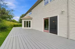 327 Sugar Run Rd, Franklin Township, PA 15370 - Photo 38