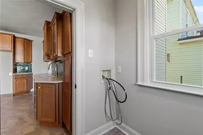 143 Blackhawk St, Pittsburgh, PA 15218 - Photo 14