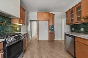 143 Blackhawk St, Pittsburgh, PA 15218 - Photo 10
