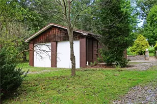322 Mark Rd, Sewickley Township, PA 15637 - Photo 8