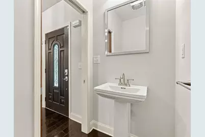 2920 Voelkel Ave, Pittsburgh, PA 15216 - Photo 6