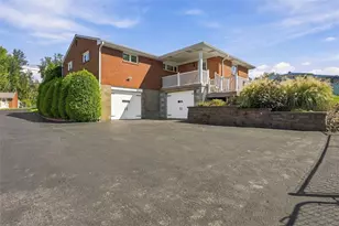 16 S Rolling Hills Ave, Hempfield Township, PA 15642 - Photo 40