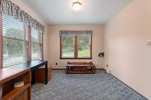 1085 Phillips St, Baden, PA 15005 - Photo 2